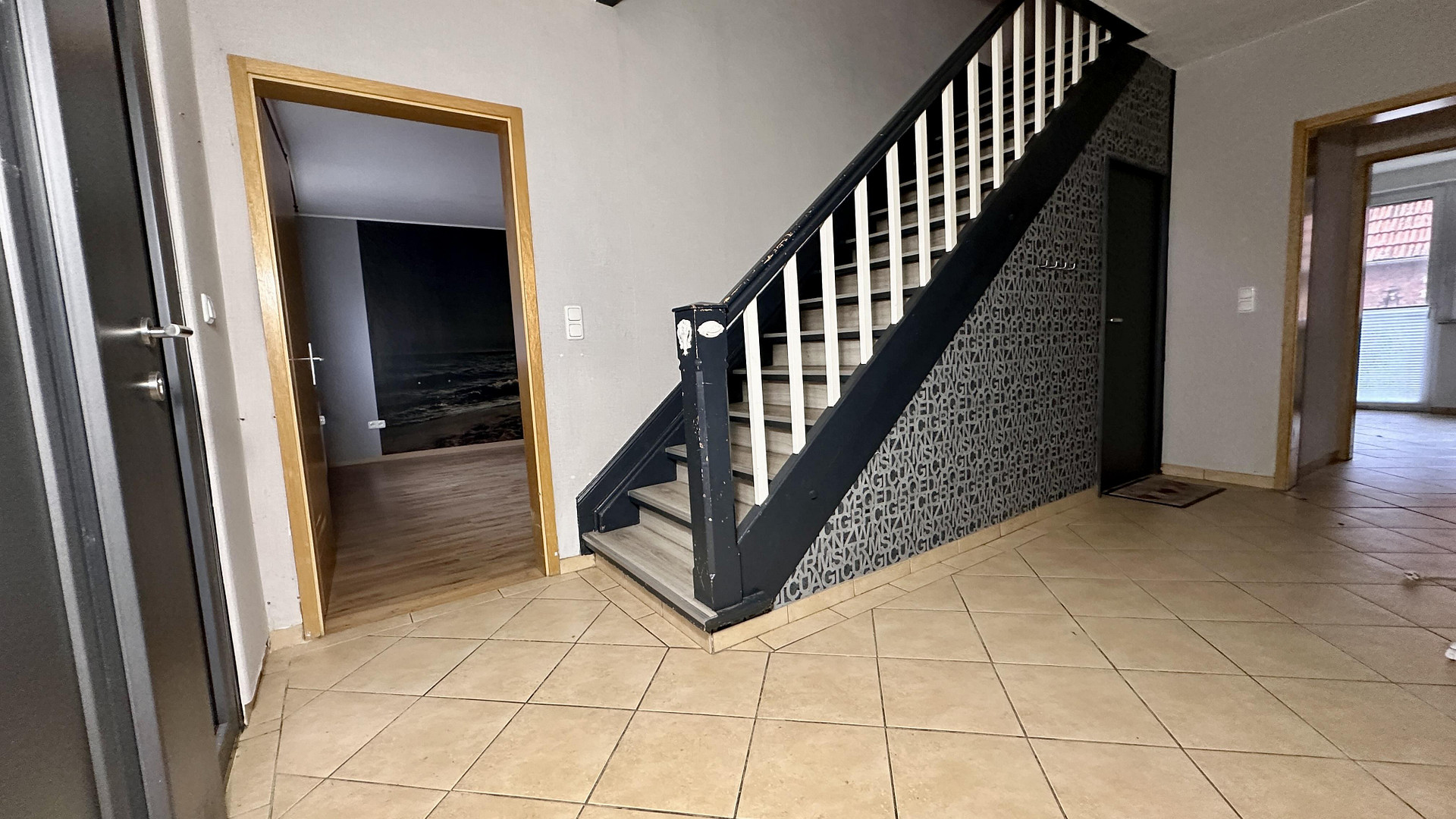 200 m² EFH in Wolfhagen-Istha, 7 Zimmer, Garten, ideal für Familien – Hagenstraße 13, 34466 Wolfhagen(Istha) – Vorschaubild 9