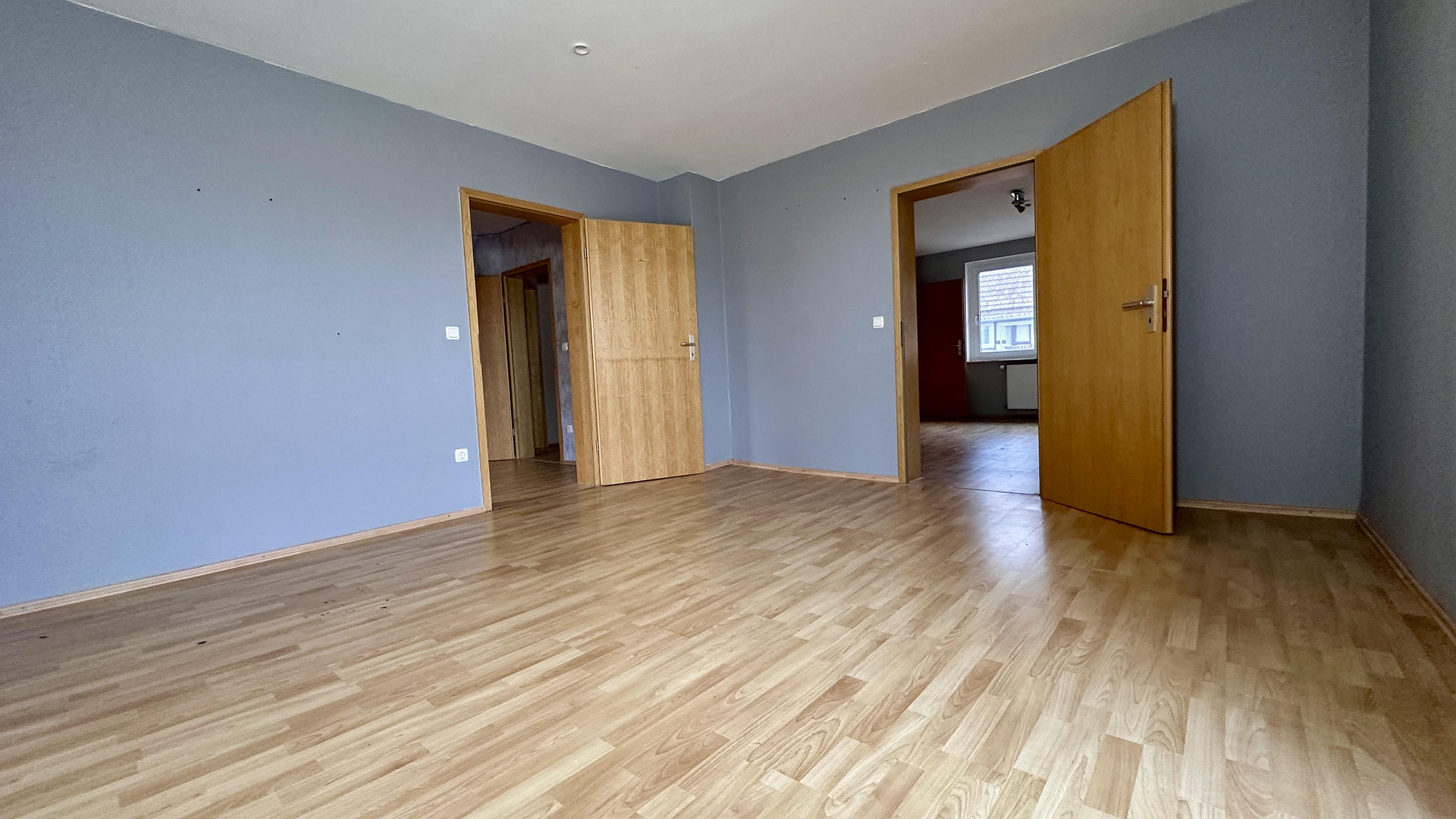 200 m² EFH in Wolfhagen-Istha, 7 Zimmer, Garten, ideal für Familien – Hagenstraße 13, 34466 Wolfhagen(Istha) – Vorschaubild 10