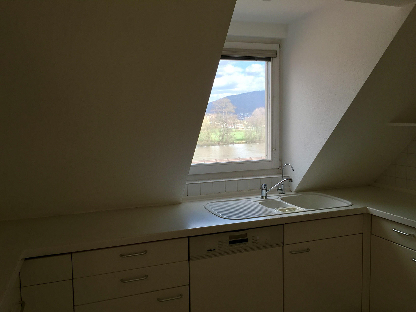 Altstadt-Stadthaus mit Mainblick, Dachterrasse, Mieteinnahmen & Ausbaupotenzial – provisionsfrei – Miltenberg – Vorschaubild 11