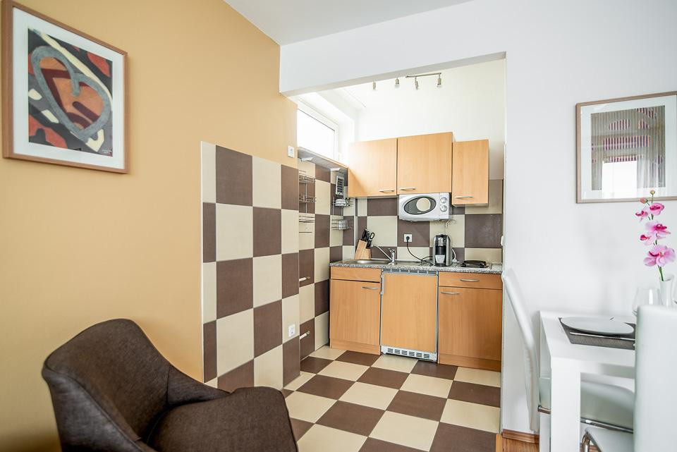 Traumhafte, möblierte 1-Zi Wohnung mit Balkon & WiFi in der Nürnberger Innenstadt – Nürnberg(Galgenhof) – Vorschaubild 6