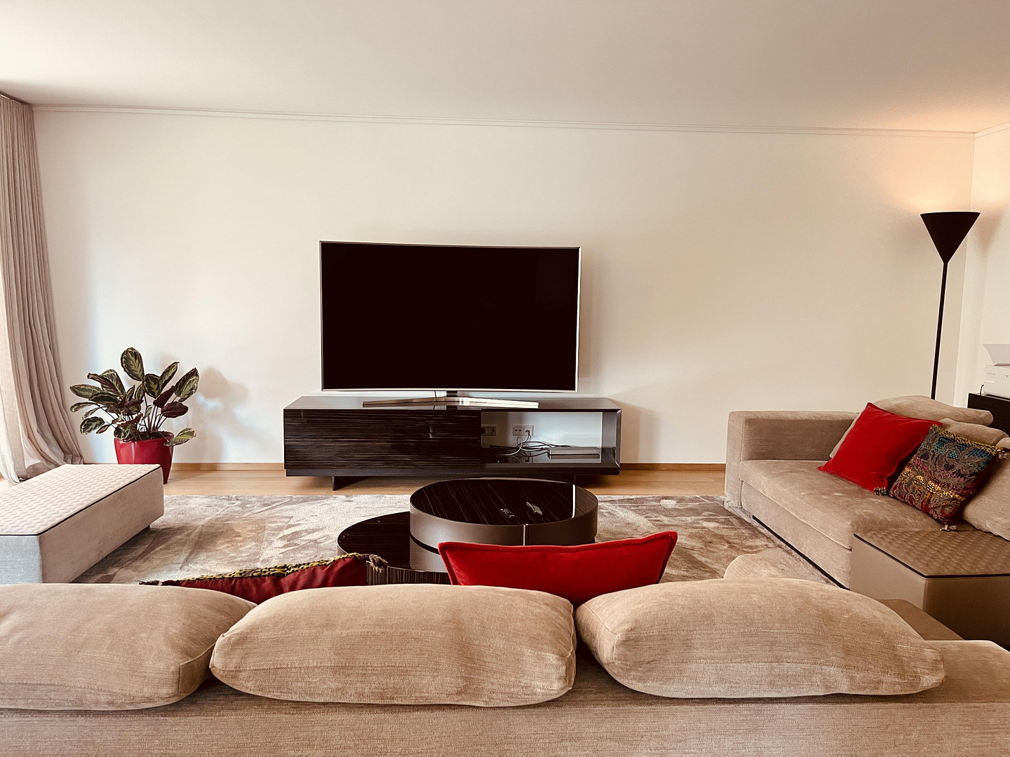 Designer Maisonette-Wohnung nähe Zoopark mit Blick ins Grüne, Fussbodenheizung, Kamin, Terrasse – Düsseldorf(Düsseltal) – Vorschaubild 5