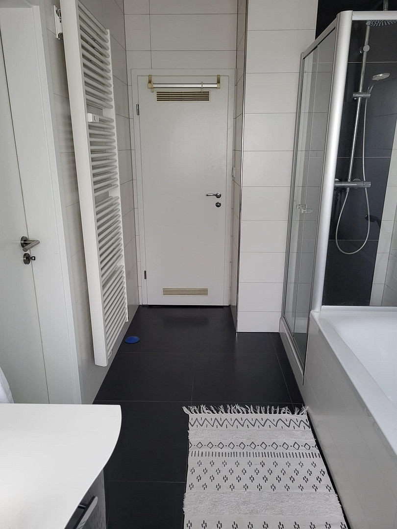 Großzügige 4,5 Zimmer Oase in Heilbronn Ost mit traumhafter, großer Terrasse und 2 Balkonen – 74076 Heilbronn – Vorschaubild 12