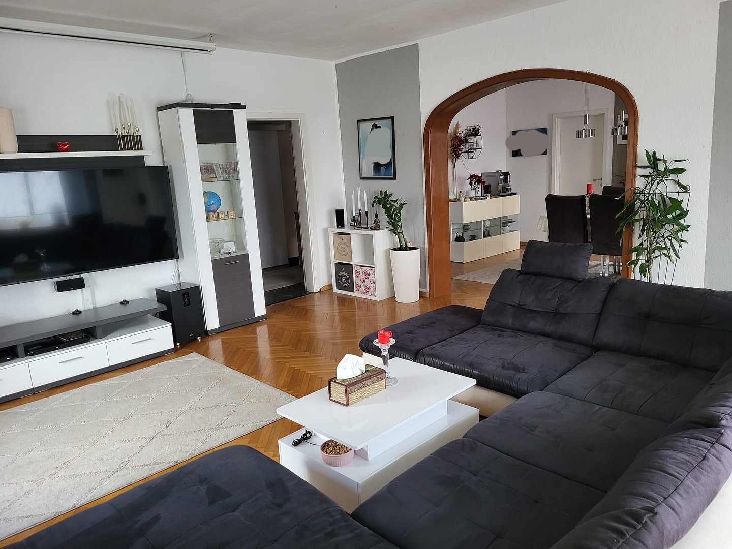 Großzügige 4,5 Zimmer Oase in Heilbronn Ost mit traumhafter, großer Terrasse und 2 Balkonen – 74076 Heilbronn – Vorschaubild 2