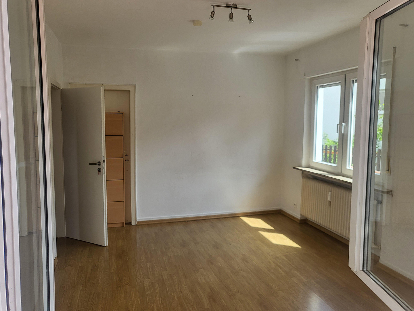 Großzügige 4,5 Zimmer Oase in Heilbronn Ost mit traumhafter, großer Terrasse und 2 Balkonen – 74076 Heilbronn – Vorschaubild 24