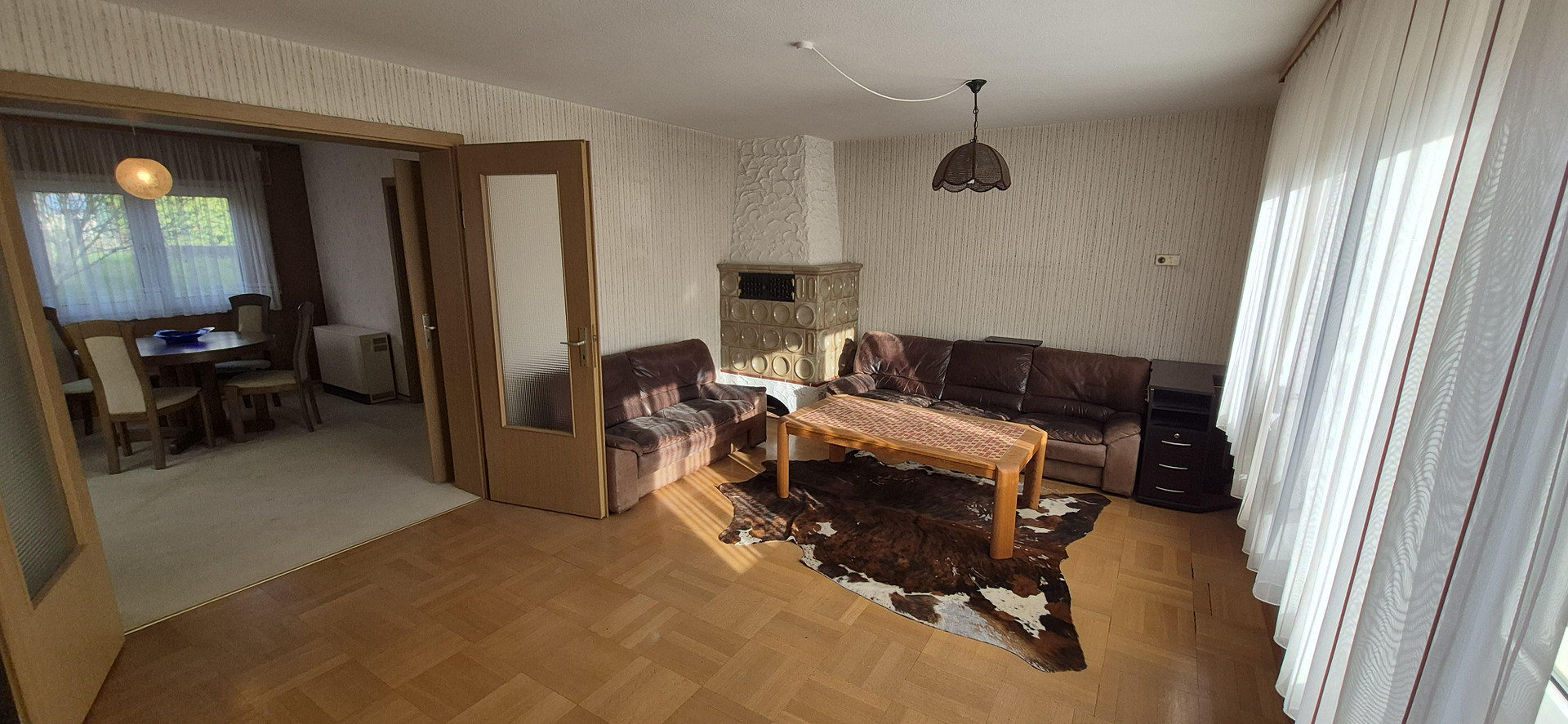 Sehr gepflegtes Ein-/ Zweifamilienhaus in Lomersheim, Garten, Balkon, Garage, – Lomersheim – Vorschaubild 16