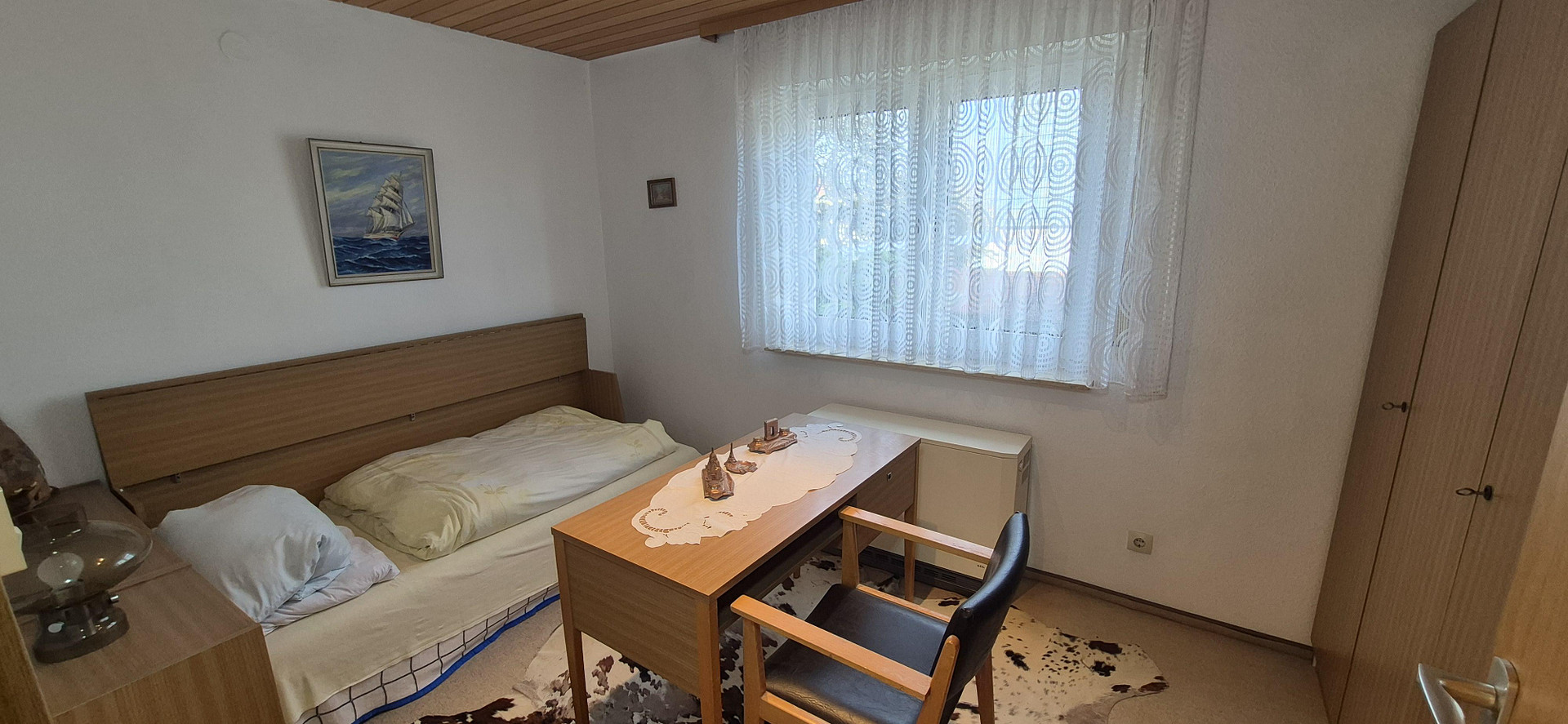 Sehr gepflegtes Ein-/ Zweifamilienhaus in Lomersheim, Garten, Balkon, Garage, – Lomersheim – Vorschaubild 20