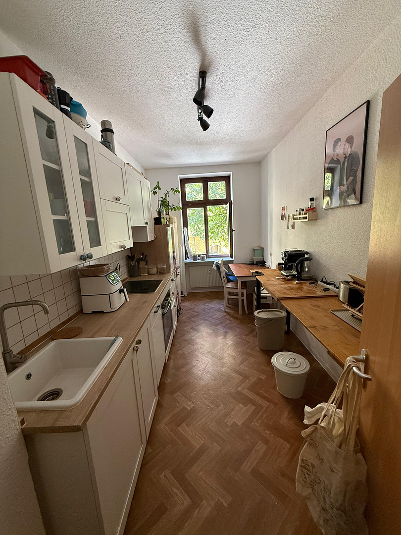 Deine neue Wohnung 2 ZKB + Balkon im 1. OG – Hedwigstrasse 2, 4315 Leipzig(Neustadt-Neuschönefeld) – Vorschaubild 7