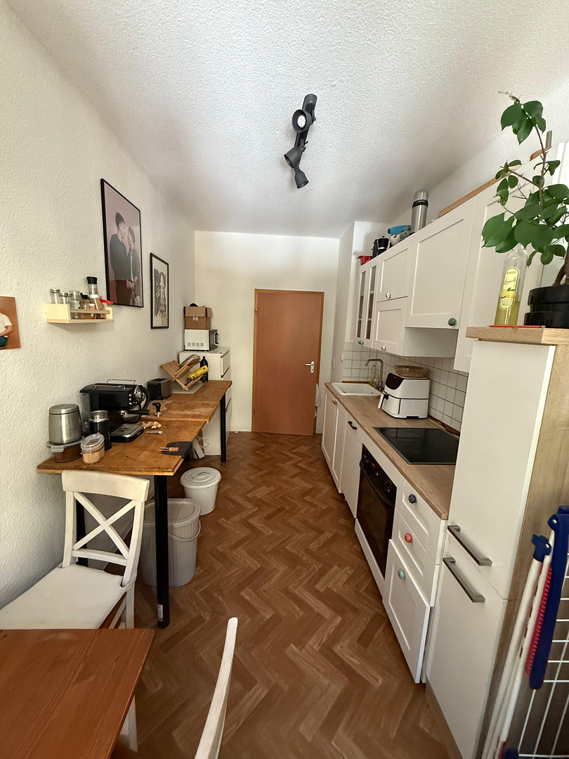 Deine neue Wohnung 2 ZKB + Balkon im 1. OG – Hedwigstrasse 2, 4315 Leipzig(Neustadt-Neuschönefeld) – Vorschaubild 8