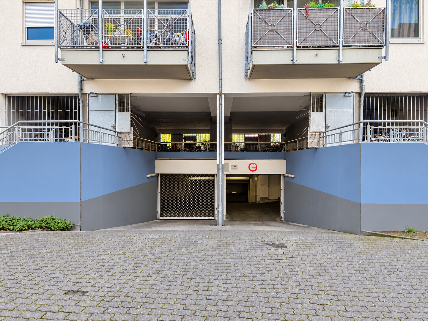 PROVISIONSFREIE 2-ZIMMER WOHNUNG MIT GROßEM BALKON IN ZENTRALER WOHNLAGE – 41063 Mönchengladbach(Eicken) – Vorschaubild 9