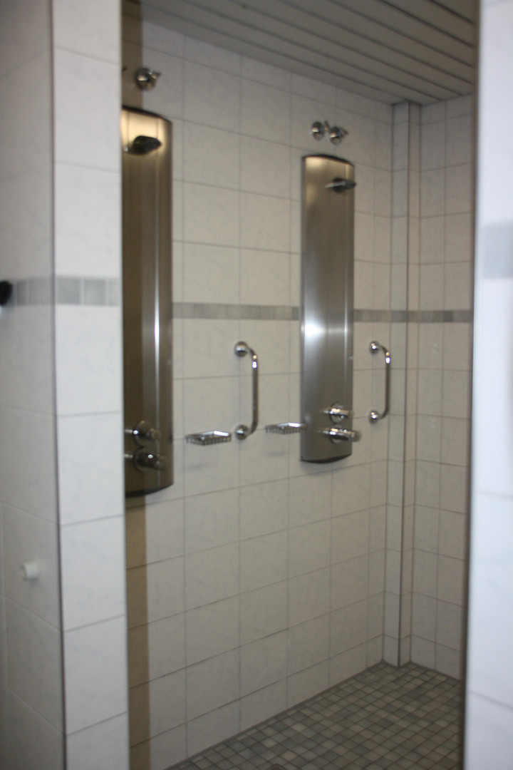 Idyllisches Wohnen mit Pool, Sauna und großer Parkanlage – Hannover(Bothfeld) – Vorschaubild 12