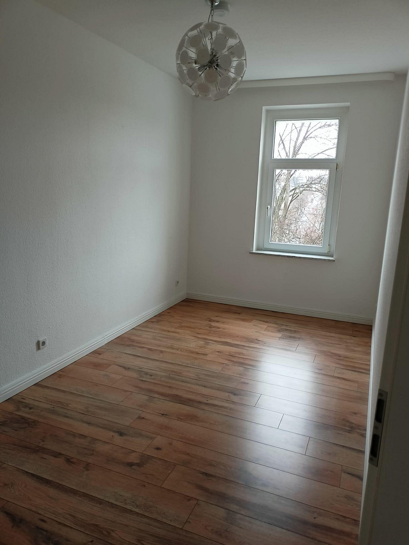 Sehr schöne große Maisonettewohnung – Bernhardstr. 129, 9126 Chemnitz(Gablenz) – Vorschaubild 19