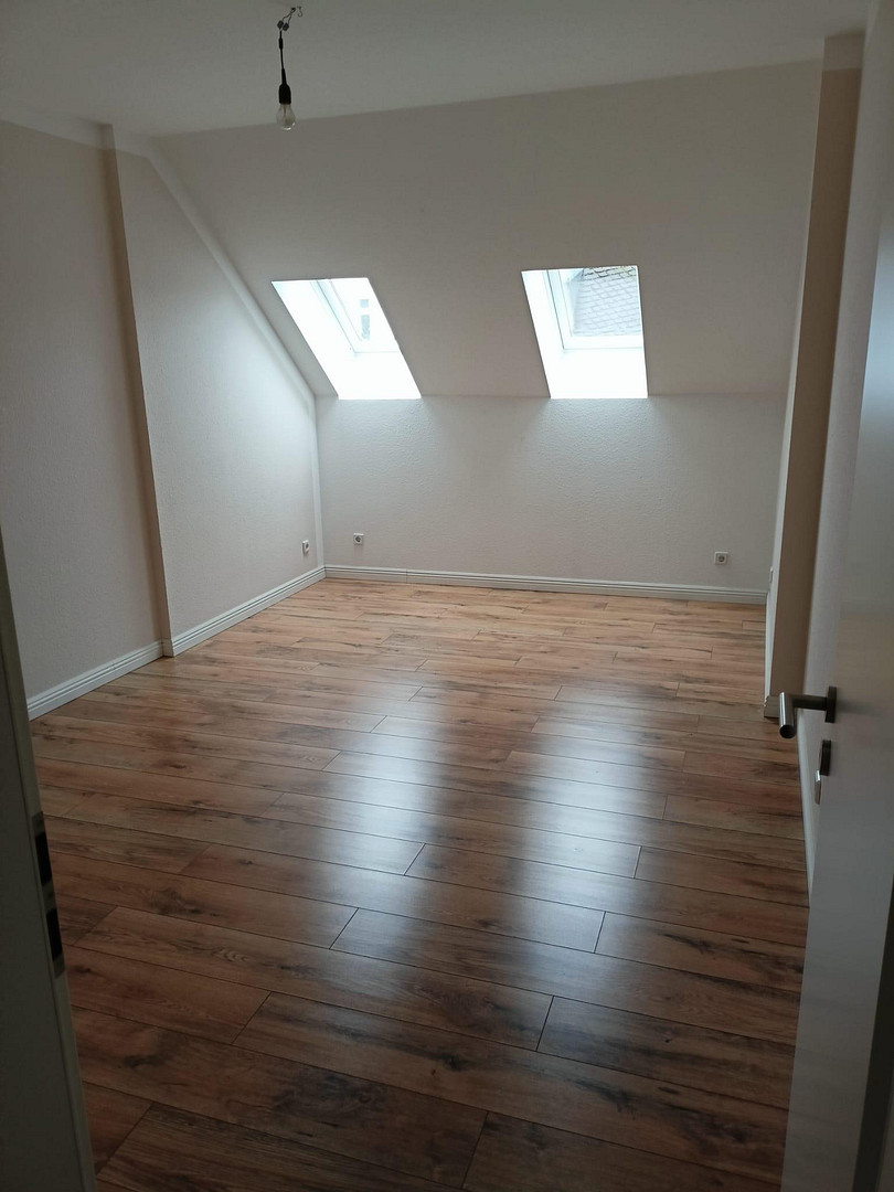 Sehr schöne große Maisonettewohnung – Bernhardstr. 129, 9126 Chemnitz(Gablenz) – Vorschaubild 17