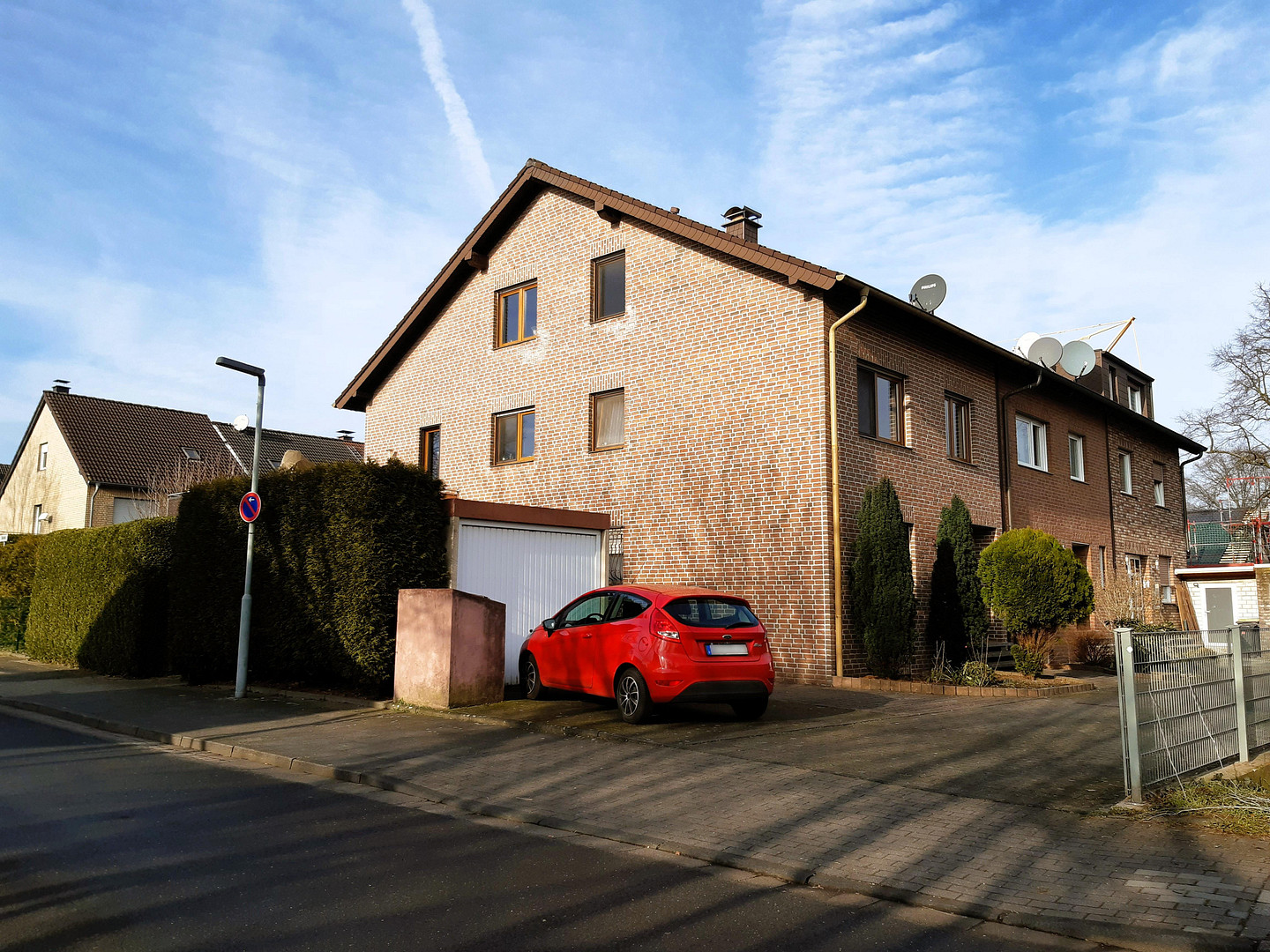 Seltene Gelegenheit im Blumenviertel: Zweifamilienhaus mit Garten, Kamin & Mieteinnahmen – Dinslaken – Vorschaubild 10
