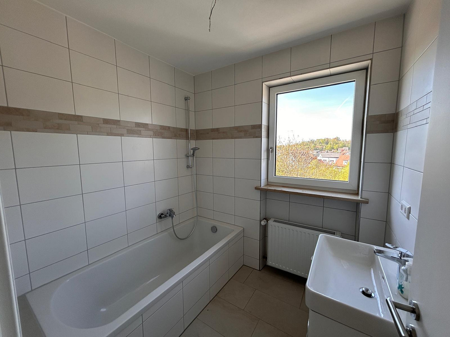 Großzügige bezugsfertige DHH - wertig modernisiert - in 89312 Günzburg-Reisensburg – Günzburg(Reisensburg) – Vorschaubild 19