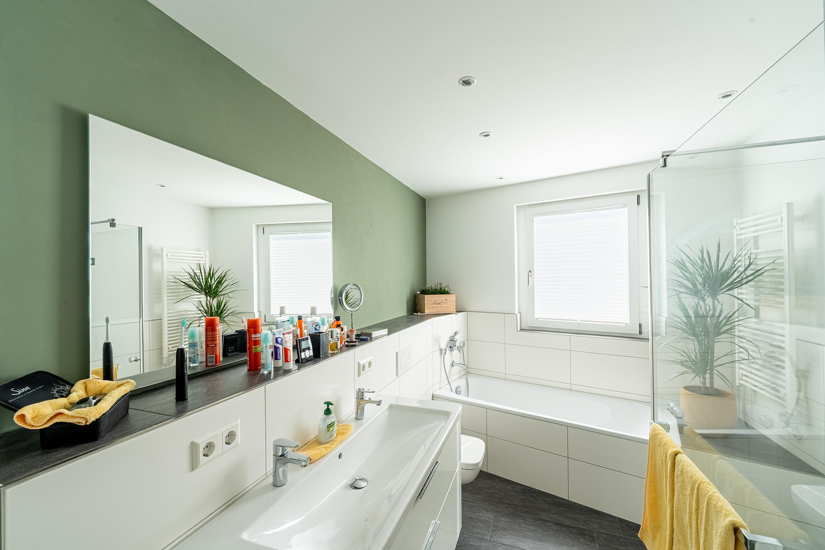 Moderne 3,5 Zimmer Wohnung in Stuttgart-West mit Balkon, Einbauküche, Aufzug, Tiefgarage, Wallbox – Ludwigstr. 45, 70176 Stuttgart(West) – Vorschaubild 8