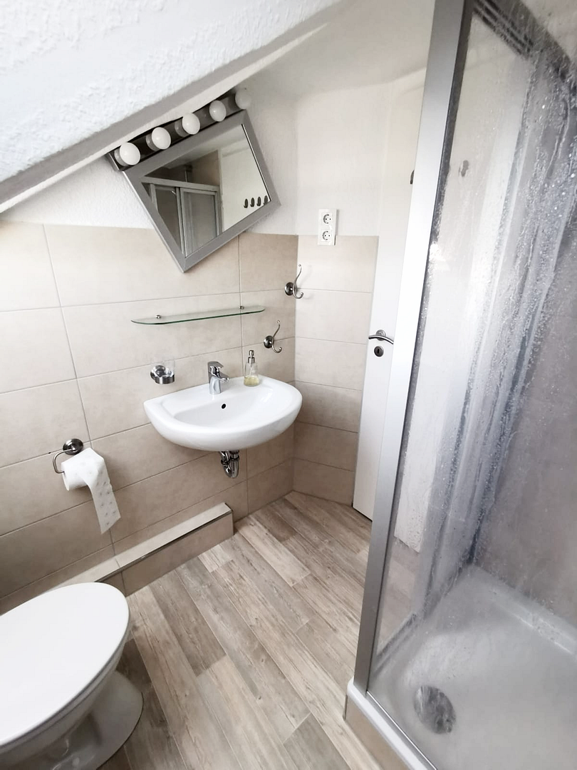 Bremen-Neustadt | Renditestarkes Mehrparteienhaus | Faktor 12,7 – Kirchweg 77, 28201 Bremen(Neustadt) – Vorschaubild 8