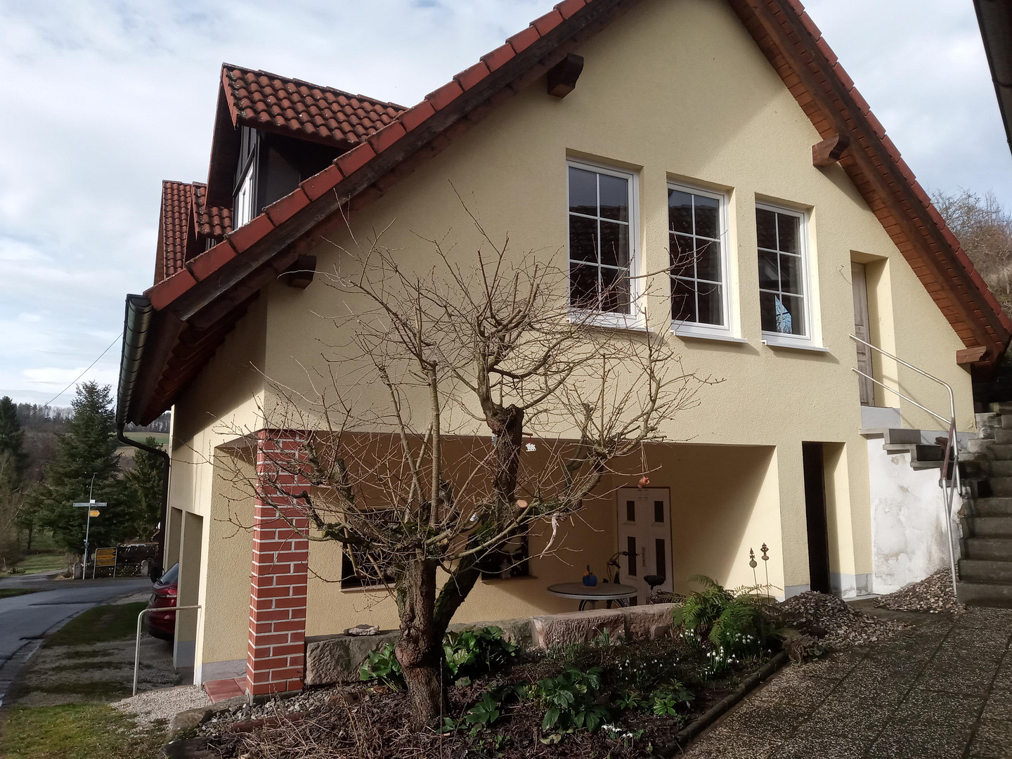 Haus Mehrfamilienhaus Mietwohnungen Wohnhaus Gewölbekeller – Bad Rodach / Sülzfeld(Sülzfeld) – Vorschaubild 3