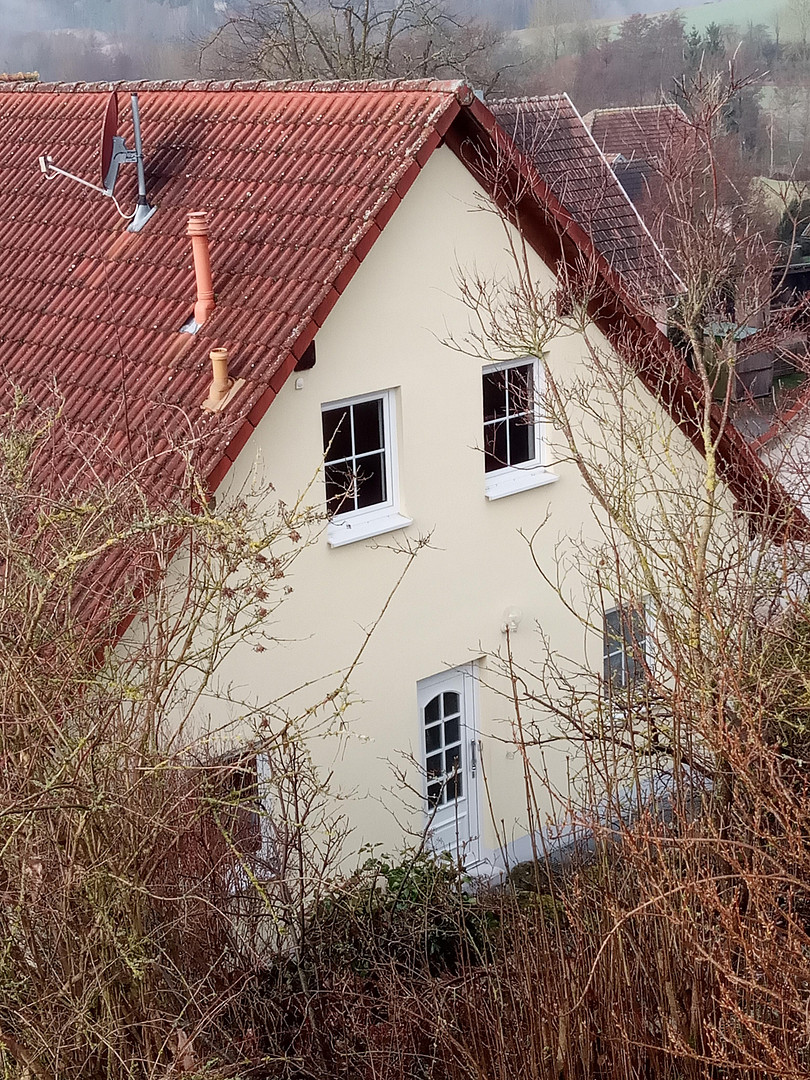 Haus Mehrfamilienhaus Mietwohnungen Wohnhaus Gewölbekeller – Bad Rodach / Sülzfeld(Sülzfeld) – Vorschaubild 2