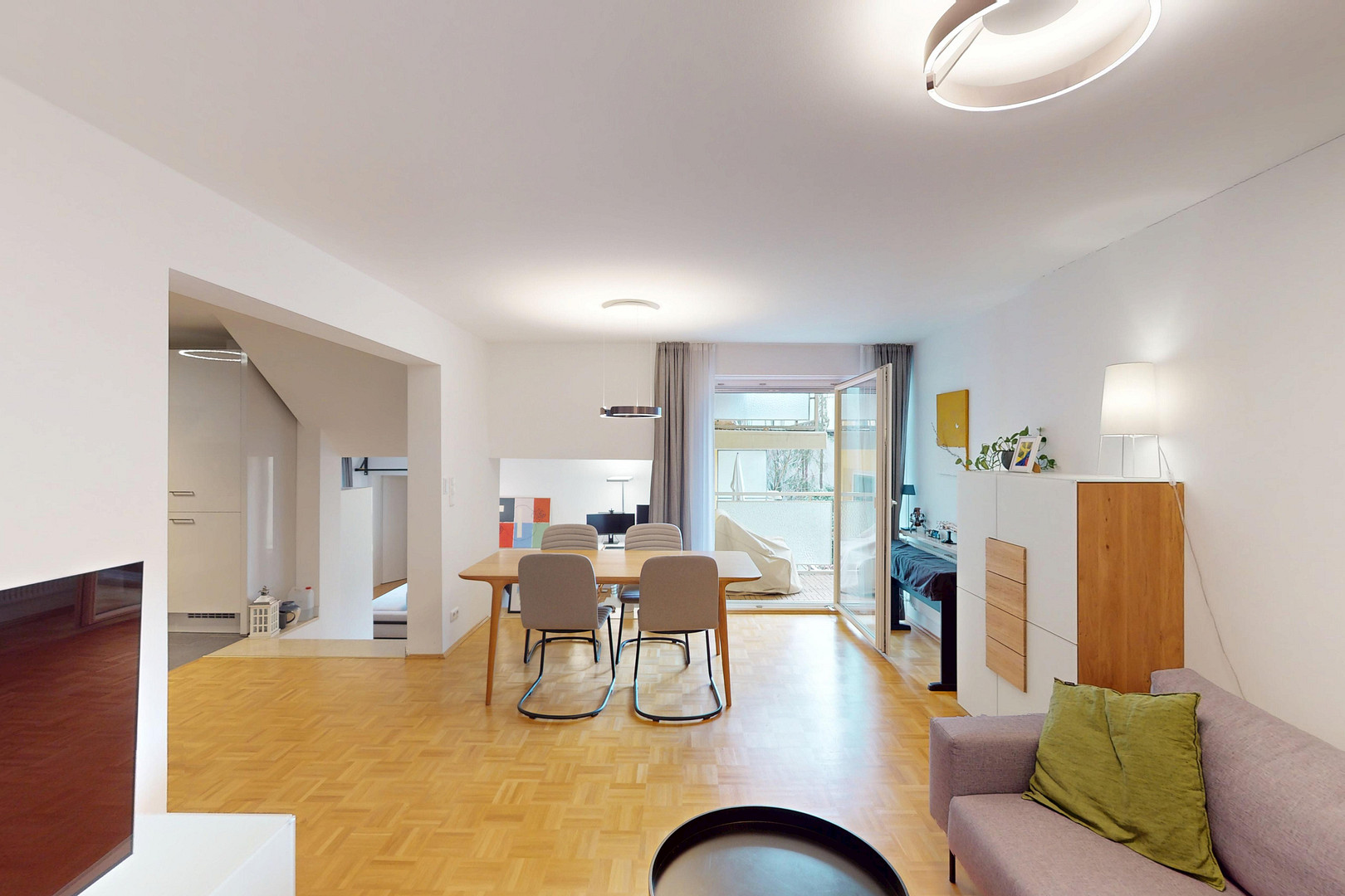 Zentral & ruhig in Schwabing: Schöne Wohnung mit 2 Balkonen, Aufzug und Nähe zum Englischen Garten – Siegesstraße 22, 80802 München(Schwabing) – Vorschaubild 4