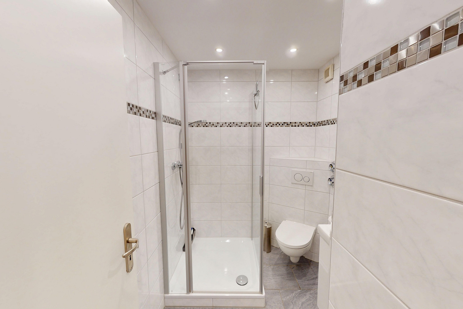 Zentral & ruhig in Schwabing: Schöne Wohnung mit 2 Balkonen, Aufzug und Nähe zum Englischen Garten – Siegesstraße 22, 80802 München(Schwabing) – Vorschaubild 6