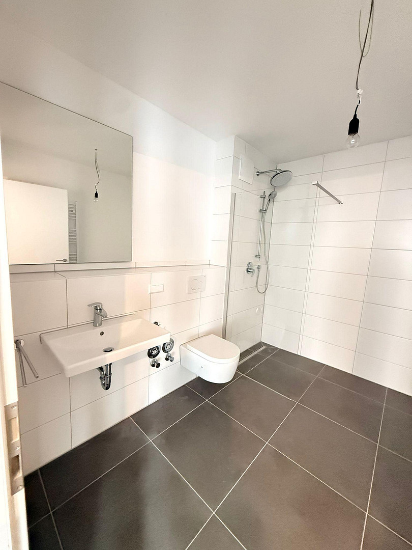 Moderne 2-Zimmer-Neubauwohnung mit Terrasse, Einbauküche & TG-Stellplatz in Heilbronn – Herbststraße.21, 74072 Heilbronn – Vorschaubild 6