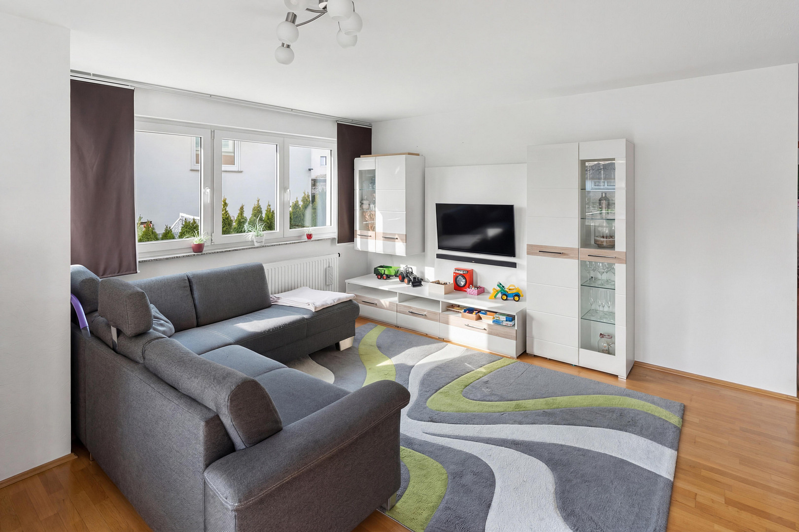 Property thumbnail 4