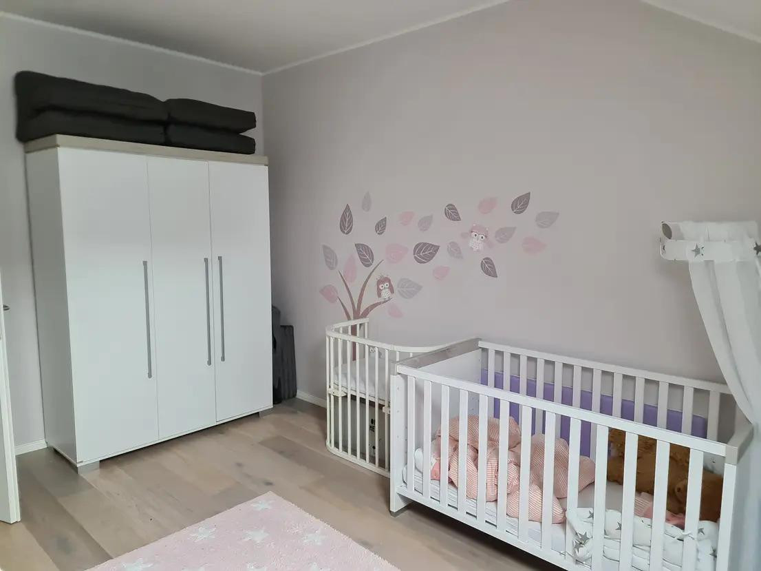 Neuwertige DHH (A+) mit hochwertiger Ausstattung - ideal für junge Familien – Bruckmühl – Vorschaubild 9