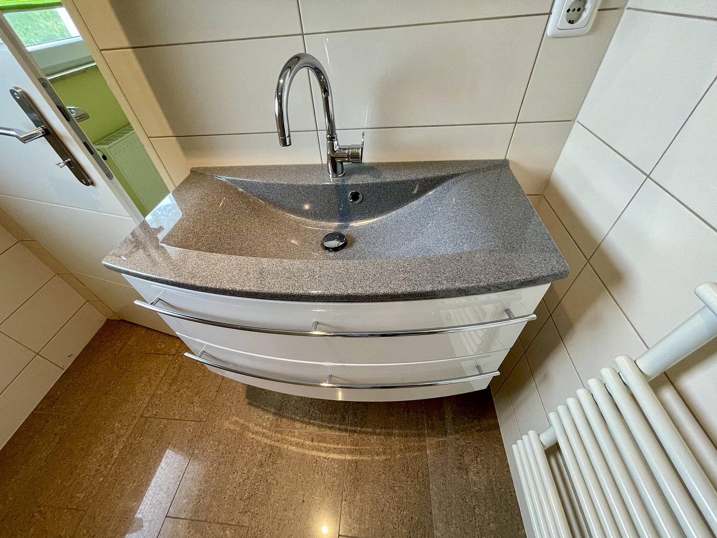 Property thumbnail 12