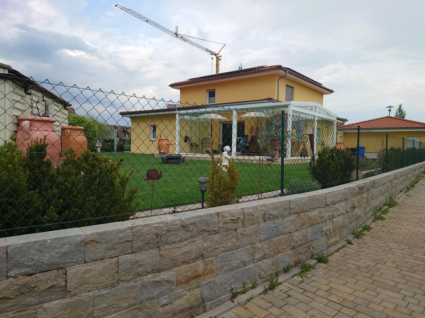 Zukunftsorientiertes KfW40Plus-Einfamilienhaus mit PV-Anlage – Elfershausen – Vorschaubild 4