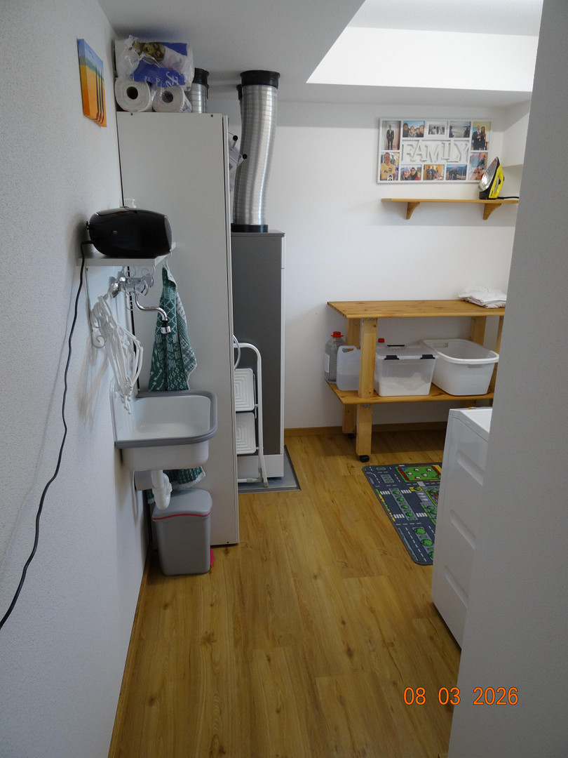 Zukunftsorientiertes KfW40Plus-Einfamilienhaus mit PV-Anlage – Elfershausen – Vorschaubild 26