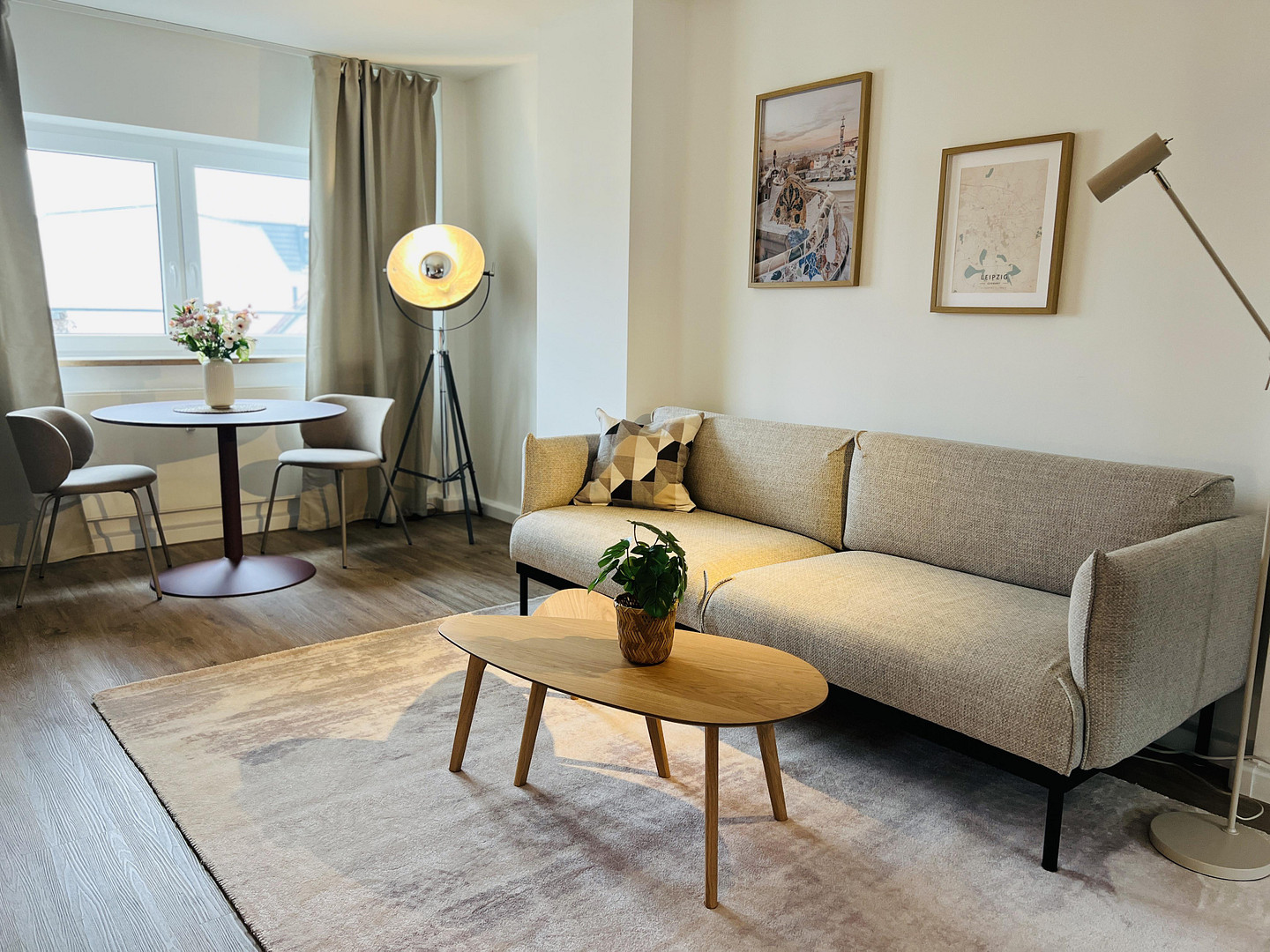 All-Inclusive - Möbliertes Apartment im Zentrum Süd-Ost von Leipzig (nähe Uni / Augustusplatz / HBF)