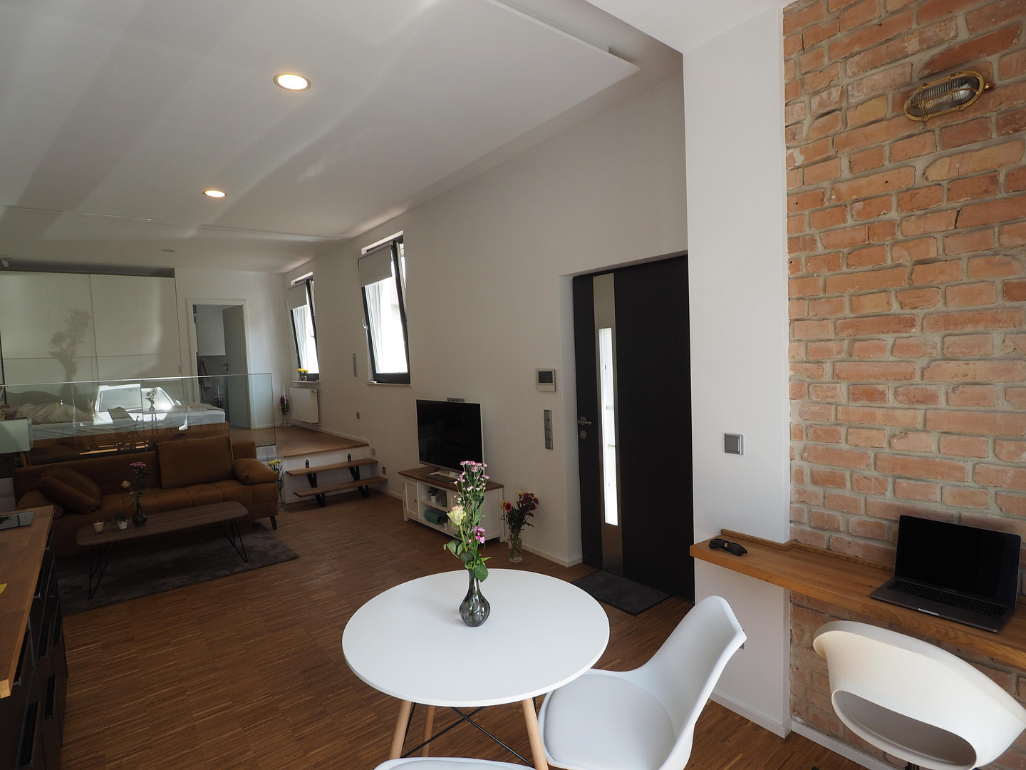 Möbliertes Premium 2 Zi. Loft Serviced Apartment Heilbronn Zentral gelegen! – 74074 Heilbronn – Vorschaubild 2