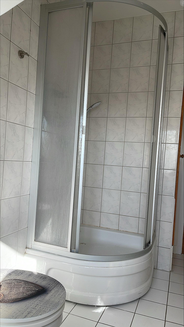 Charmante DG-Wohnung  - renoviert, mit neuer EBK und separatem Speicher in Lübeck – Schwartauer Allee 121, 23554 Lübeck(Holstentor Nord) – Vorschaubild 8