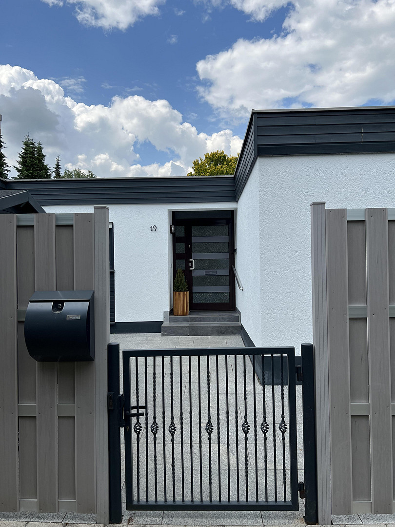 Lichtdurchfluteter Reihenbungalow mit Garten und Sauna in ruhiger Lage – Puchheim(Puchheim-Bahnhof) – Vorschaubild 3