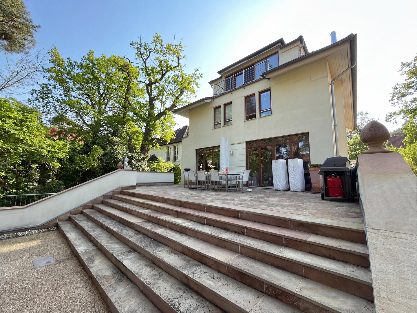 Exklusive Stadtvilla in Zehlendorf nähe Schlachtensee – Berlin(Zehlendorf) – Vorschaubild 3