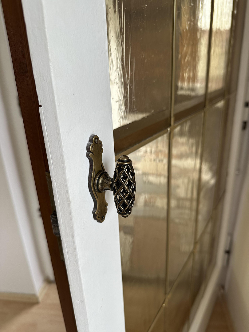 Geräumige und helle Altbauwohnung mit Dachterrasse in bester Karlsfelder Lage – Blumenstraße 34, 85757 Karlsfeld – Vorschaubild 33