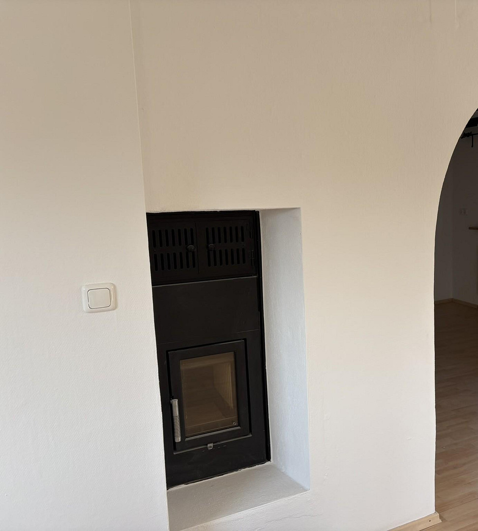 Geräumige und helle Altbauwohnung mit Dachterrasse in bester Karlsfelder Lage – Blumenstraße 34, 85757 Karlsfeld – Vorschaubild 32