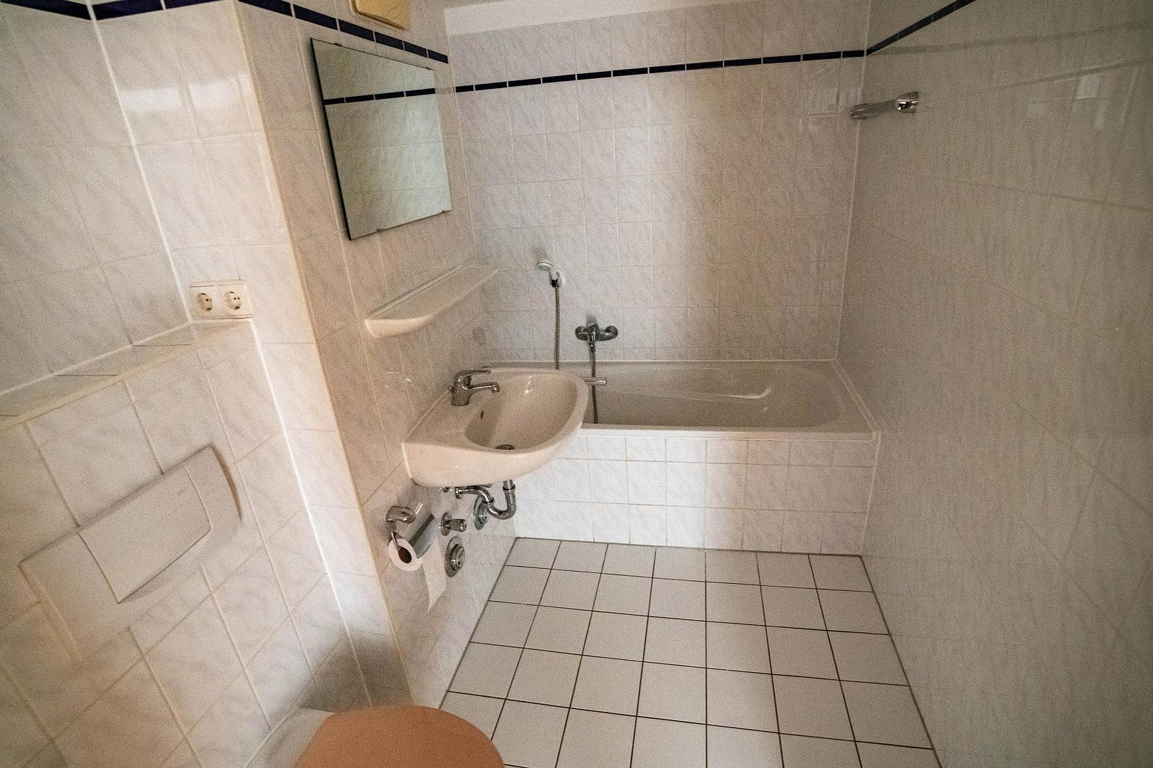 bezugsfreie 3-Zimmer-Wohnung & TG-Stellplatz (RESERVIERT!) – Bischofstraße 23, 4179 Leipzig(Leutzsch) – Vorschaubild 9