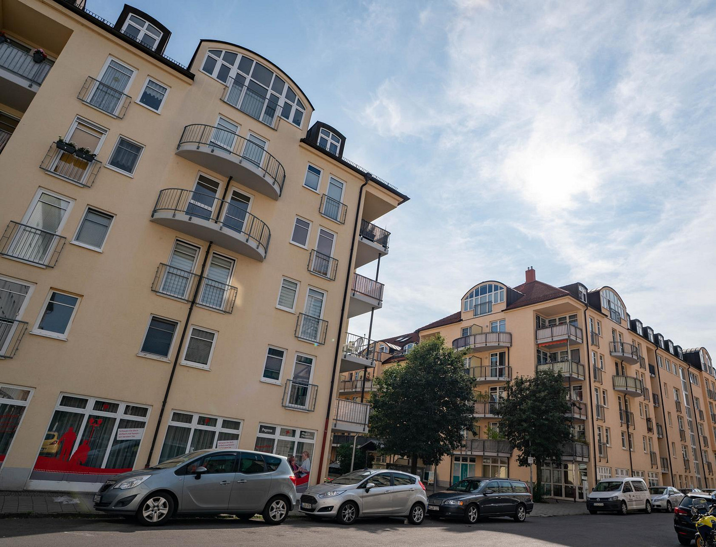 bezugsfreie 3-Zimmer-Wohnung & TG-Stellplatz (RESERVIERT!) – Bischofstraße 23, 4179 Leipzig(Leutzsch) – Vorschaubild 2
