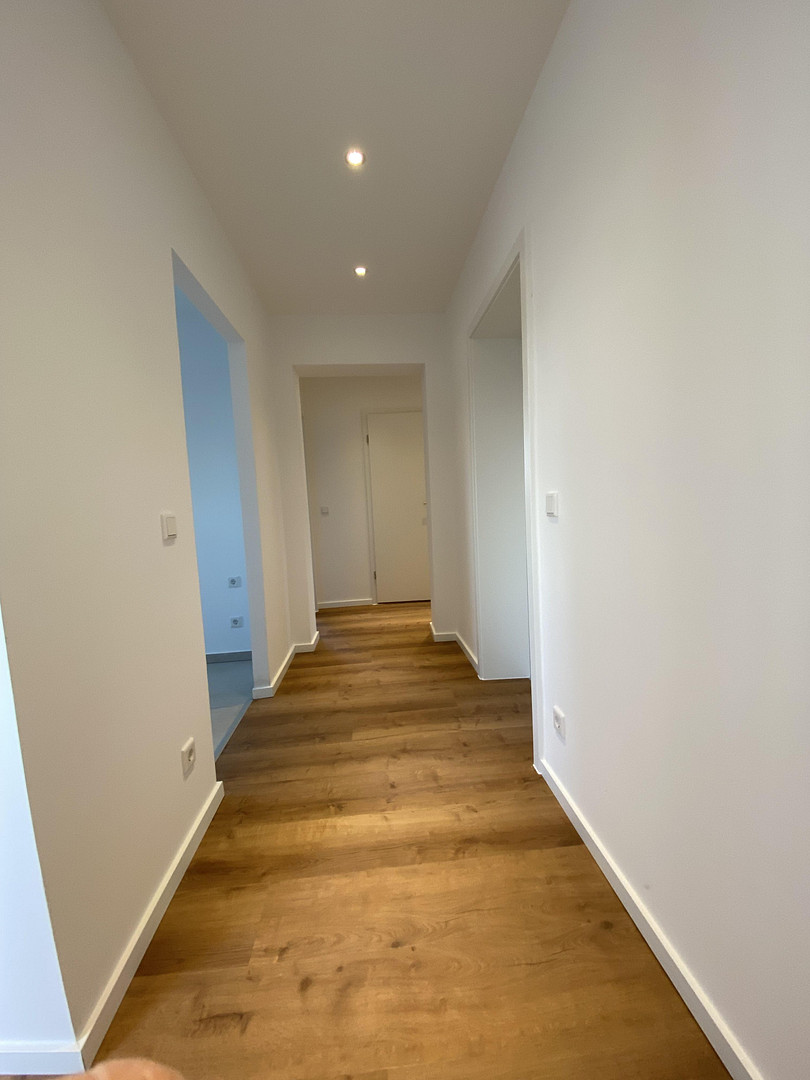 Kernsanierte 3-Zimmer-Wohnung mit Balkon,2 WCs & Luxusbad-barrierefreiem Zugang – Saidelsteig 3, 91058 Erlangen-Tennenlohe(Tennenlohe) – Vorschaubild 11