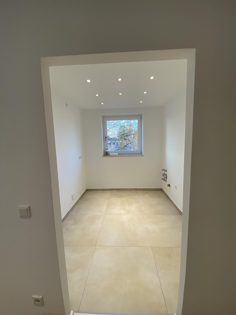 Kernsanierte 3-Zimmer-Wohnung mit Balkon,2 WCs & Luxusbad-barrierefreiem Zugang – Saidelsteig 3, 91058 Erlangen-Tennenlohe(Tennenlohe) – Vorschaubild 14