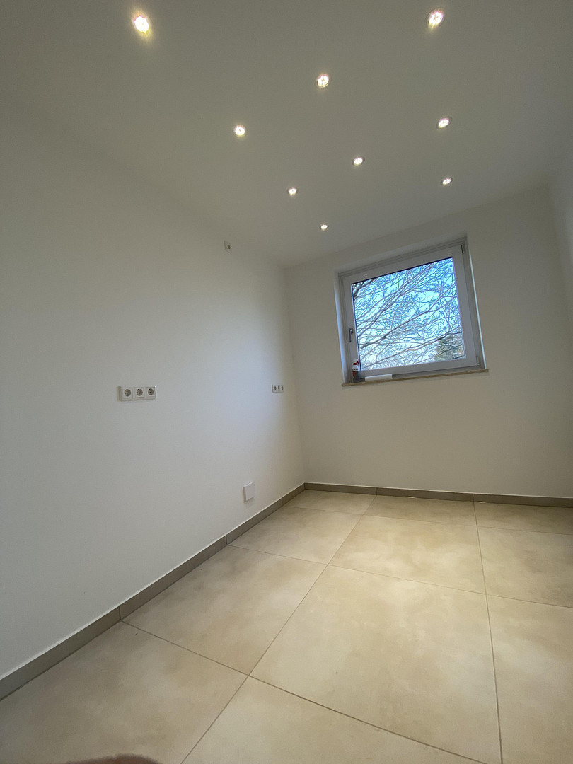 Kernsanierte 3-Zimmer-Wohnung mit Balkon,2 WCs & Luxusbad-barrierefreiem Zugang – Saidelsteig 3, 91058 Erlangen-Tennenlohe(Tennenlohe) – Vorschaubild 13