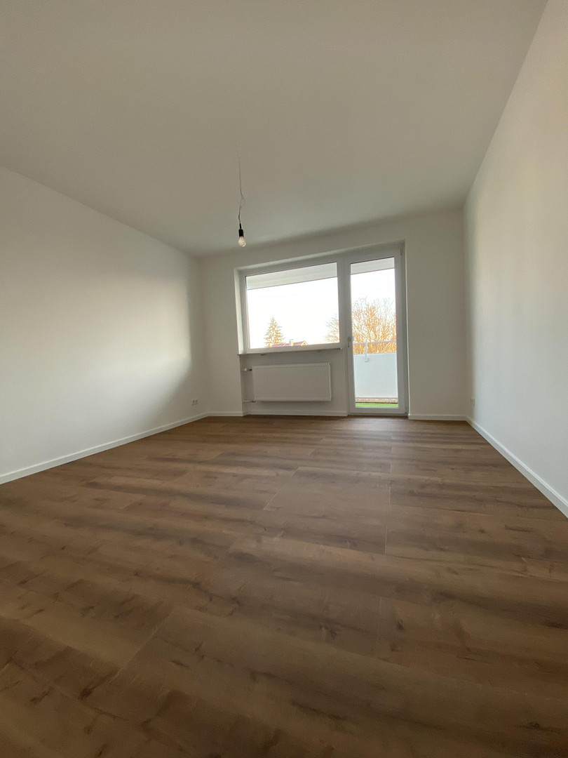 Kernsanierte 3-Zimmer-Wohnung mit Balkon,2 WCs & Luxusbad-barrierefreiem Zugang – Saidelsteig 3, 91058 Erlangen-Tennenlohe(Tennenlohe) – Vorschaubild 3
