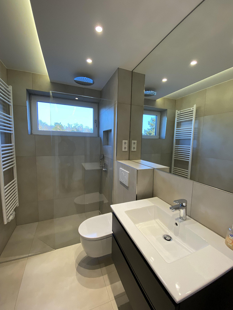 Kernsanierte 3-Zimmer-Wohnung mit Balkon,2 WCs & Luxusbad-barrierefreiem Zugang – Saidelsteig 3, 91058 Erlangen-Tennenlohe(Tennenlohe) – Vorschaubild 2