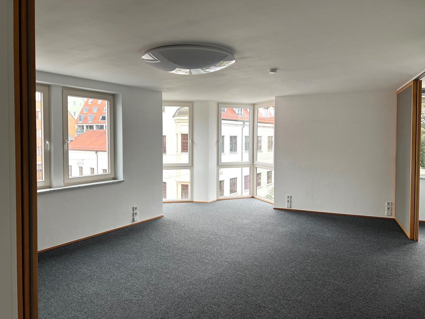 Zentral Wohnen oder Arbeiten – direkt an der Donau! – Herdbruckerstrasse 30, 89073 Ulm – Vorschaubild 14