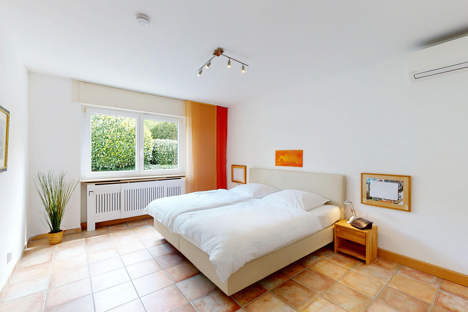 Attraktives Zweifamilienhaus in schöner Lage von Gaggenau mit großem Grundstück – Gaggenau – Vorschaubild 9