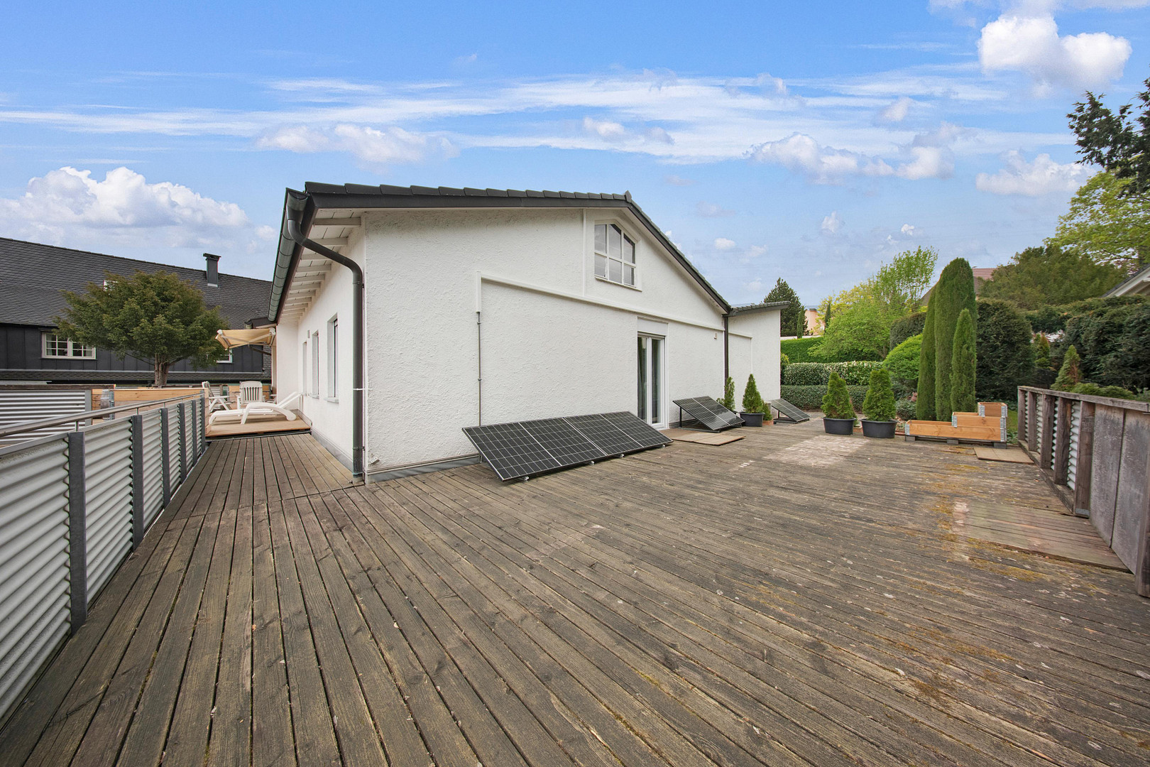 Attraktives Zweifamilienhaus in schöner Lage von Gaggenau mit großem Grundstück – Gaggenau – Vorschaubild 3