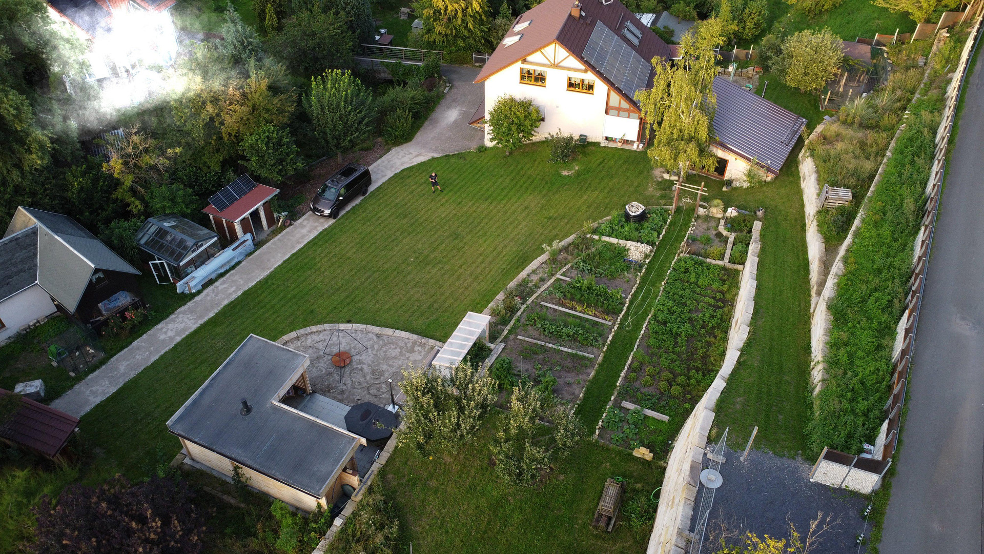 besonderes Objekt im Grünen und doch zentrumsnah – Kircherstraße 51A, 7318 Saalfeld(Saalfeld/Saale) – Vorschaubild 2