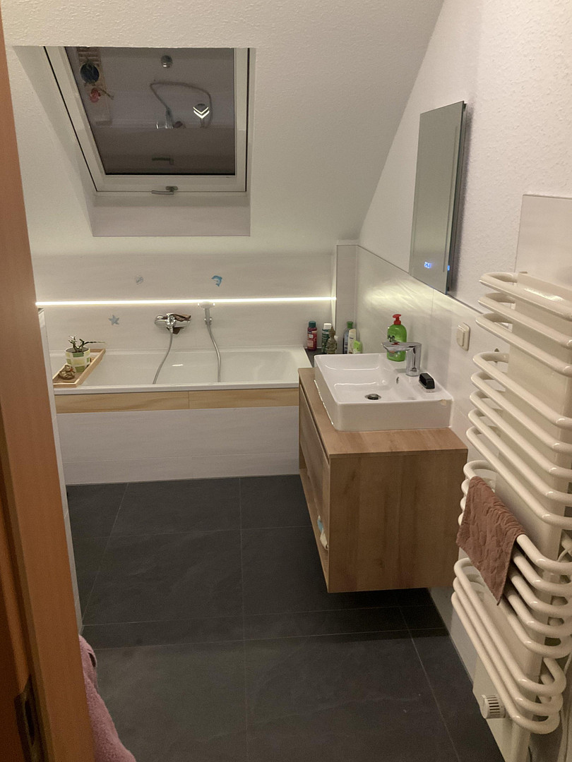 besonderes Objekt im Grünen und doch zentrumsnah – Kircherstraße 51A, 7318 Saalfeld(Saalfeld/Saale) – Vorschaubild 12