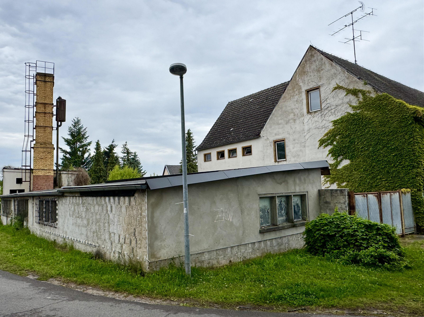 Ihre Chance im Spreewald! Großes Anwesen in Lübbenau mit Saal und Entwicklungspotenzial – Hauptstraße 5, 3222 Lübbenau(Zerkwitz) – Vorschaubild 2